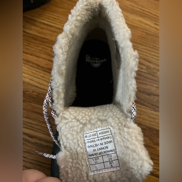Size 11 Doc Martens (NEW) - Picture 2 of 6
